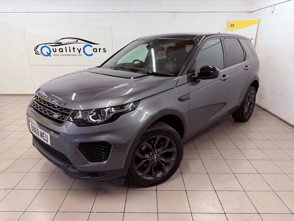 Used Land Rover Discovery Sport 2018 for sale - 76327209: Photo 4