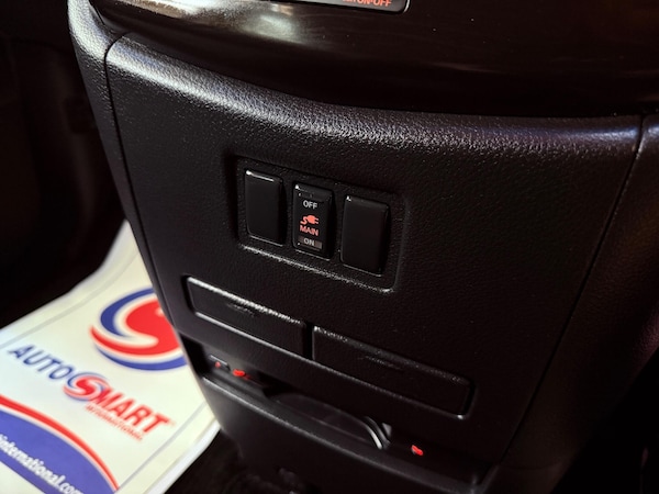 Used Nissan Elgrand 2023 for sale - 76059947: Photo 12