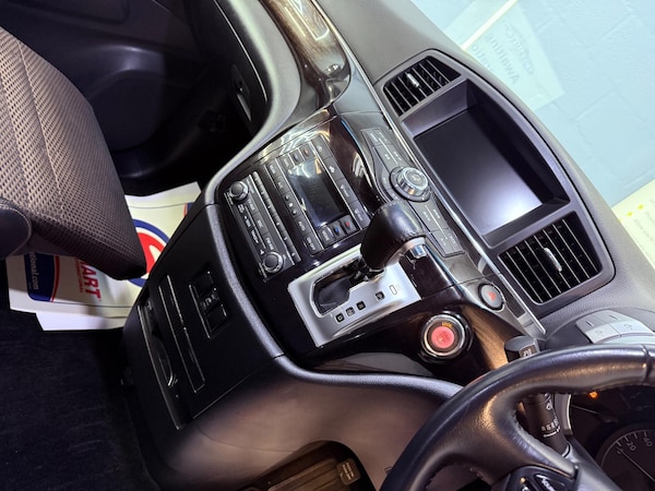 Used Nissan Elgrand 2023 for sale - 76059947: Photo 40