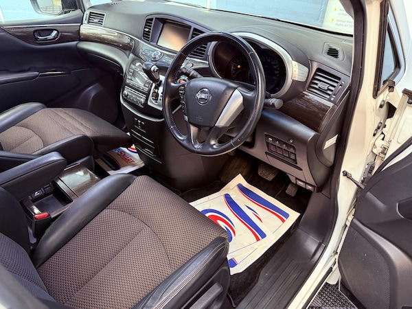 Used Nissan Elgrand 2023 for sale - 76059947: Photo 42
