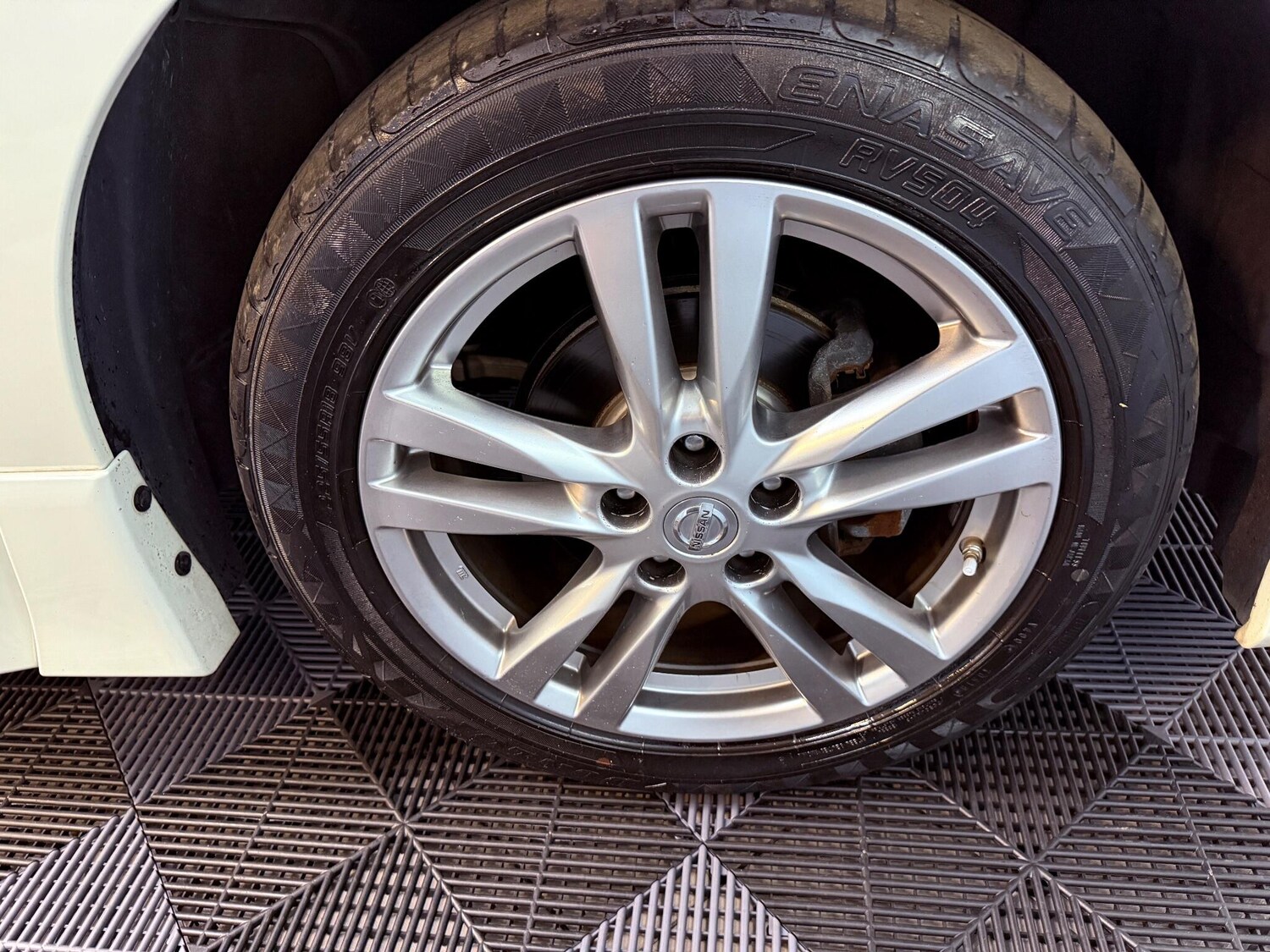 Used Nissan Elgrand 2023 for sale - 76059947: Photo 43