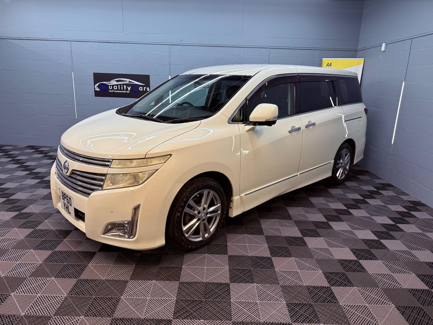 Used Nissan Elgrand 2023 for sale - 76059947: Photo 6
