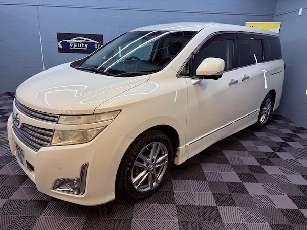Used Nissan Elgrand 2023 for sale - 76059947: Photo 7