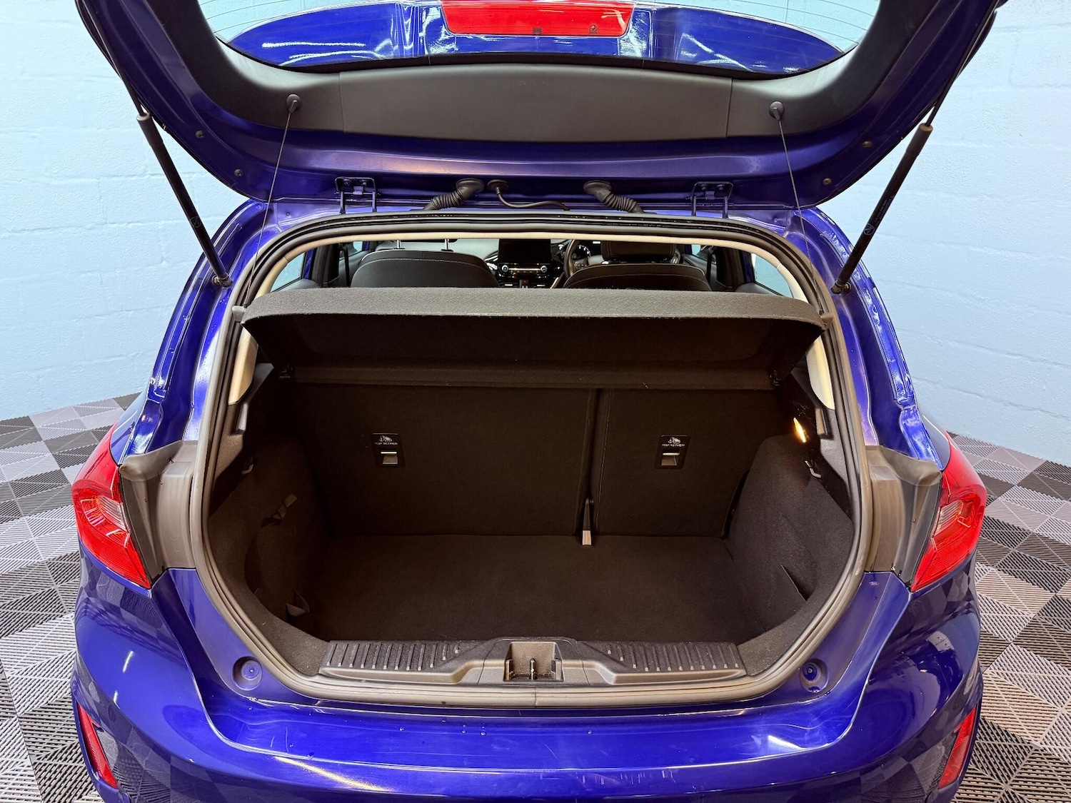 Used Ford Fiesta 2018 for sale - 76671636: Photo 35