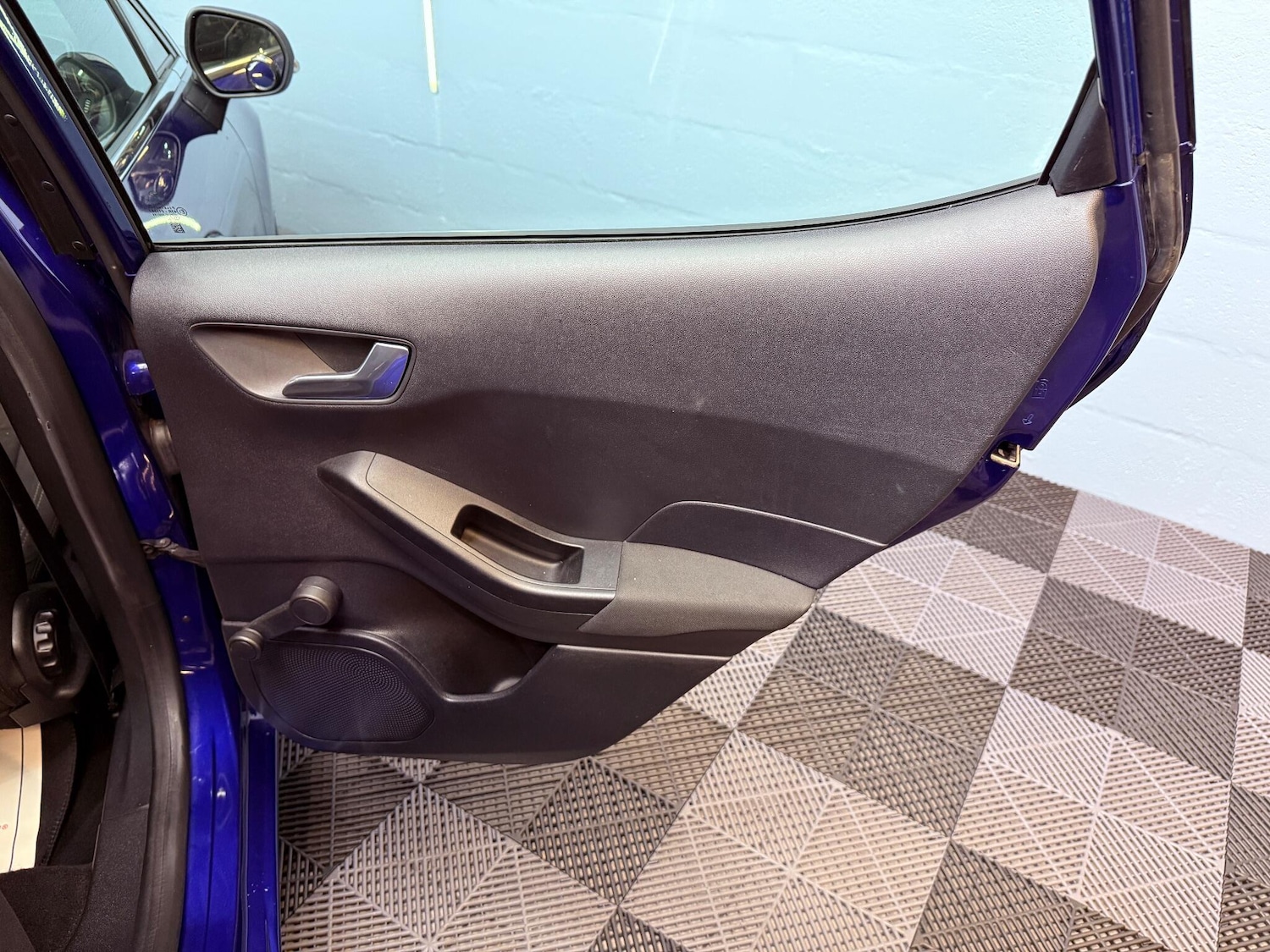 Used Ford Fiesta 2018 for sale - 76671636: Photo 40