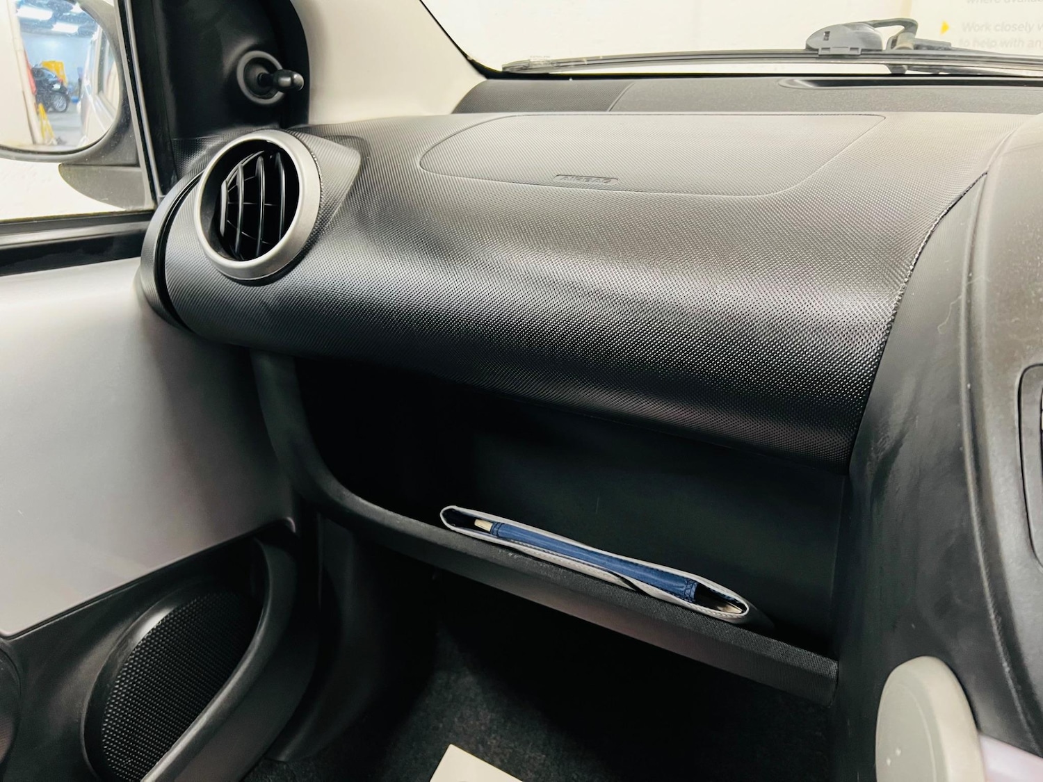 Vehicle 29