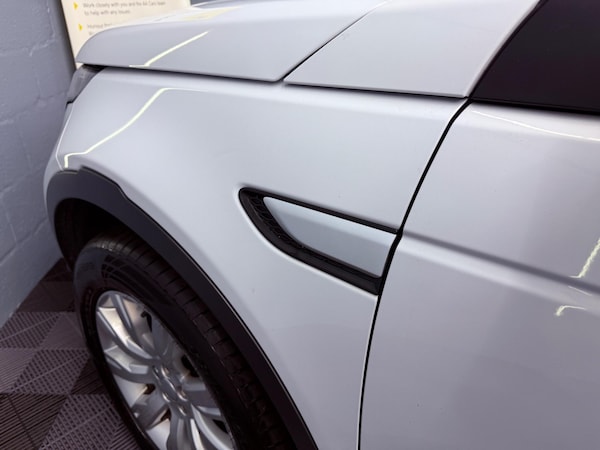 Used Land Rover Discovery Sport 2017 for sale - 76326167: Photo 43