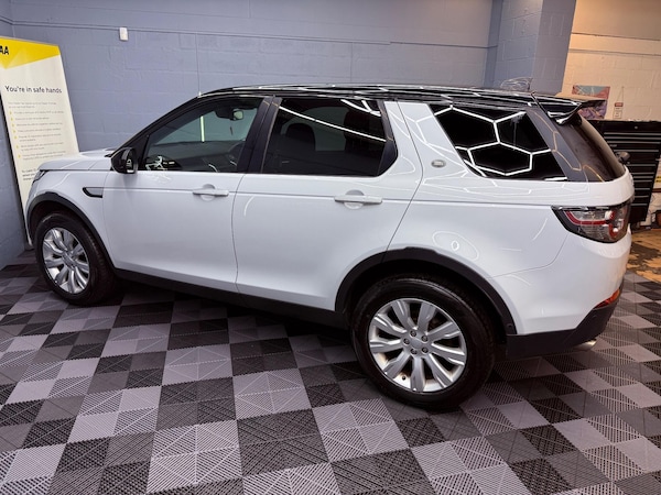 Used Land Rover Discovery Sport 2017 for sale - 76326167: Photo 56