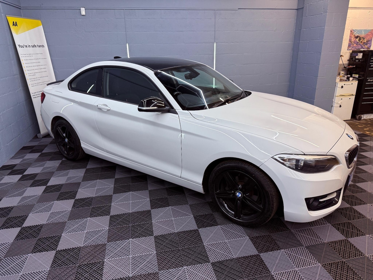 Used BMW 2 Series 2015 for sale - 76561263: Photo 2