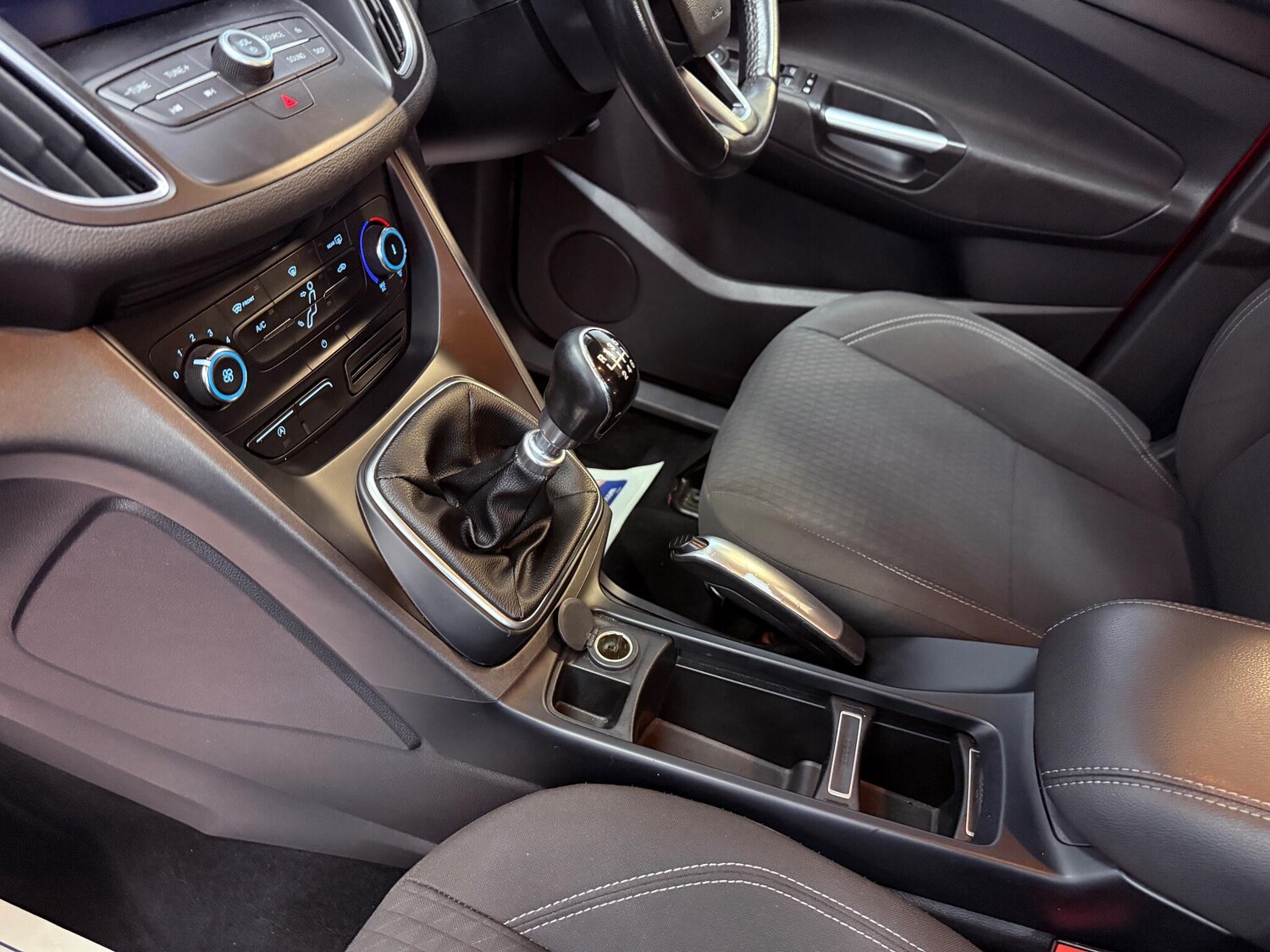 Used Ford Grand C-Max 2016 for sale - 76377880: Photo 25