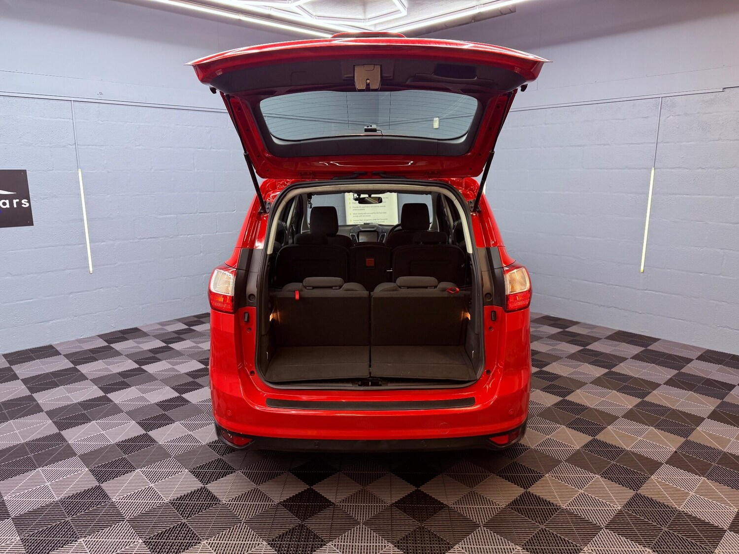 Used Ford Grand C-Max 2016 for sale - 76377880: Photo 32