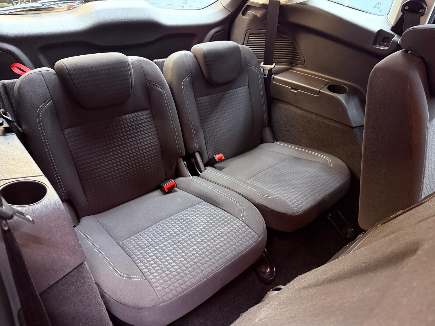 Used Ford Grand C-Max 2016 for sale - 76377880: Photo 36