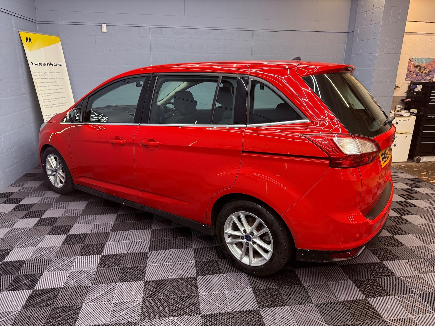 Used Ford Grand C-Max 2016 for sale - 76377880: Photo 47
