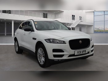 Used Jaguar F-Pace 2017 for sale - 76226295: Photo 2