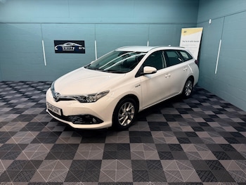 Used Toyota Auris 2018 for sale - 77175401: Photo