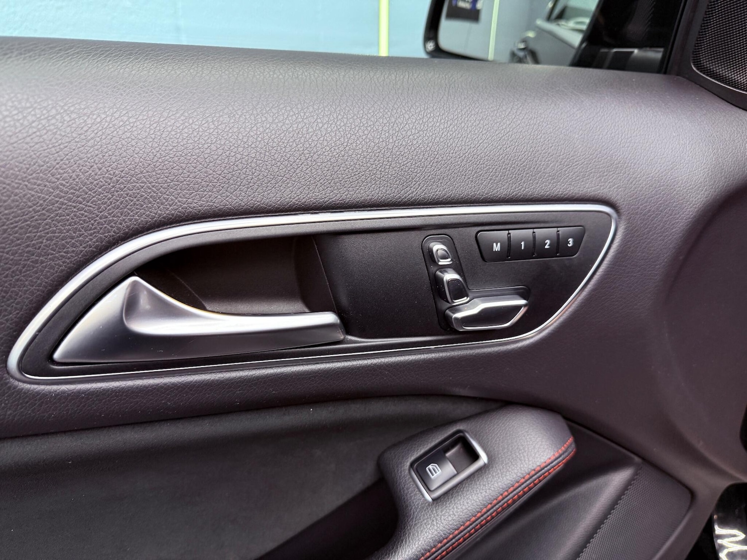 Used Mercedes-Benz GLA 2018 for sale - 76780640: Photo 33