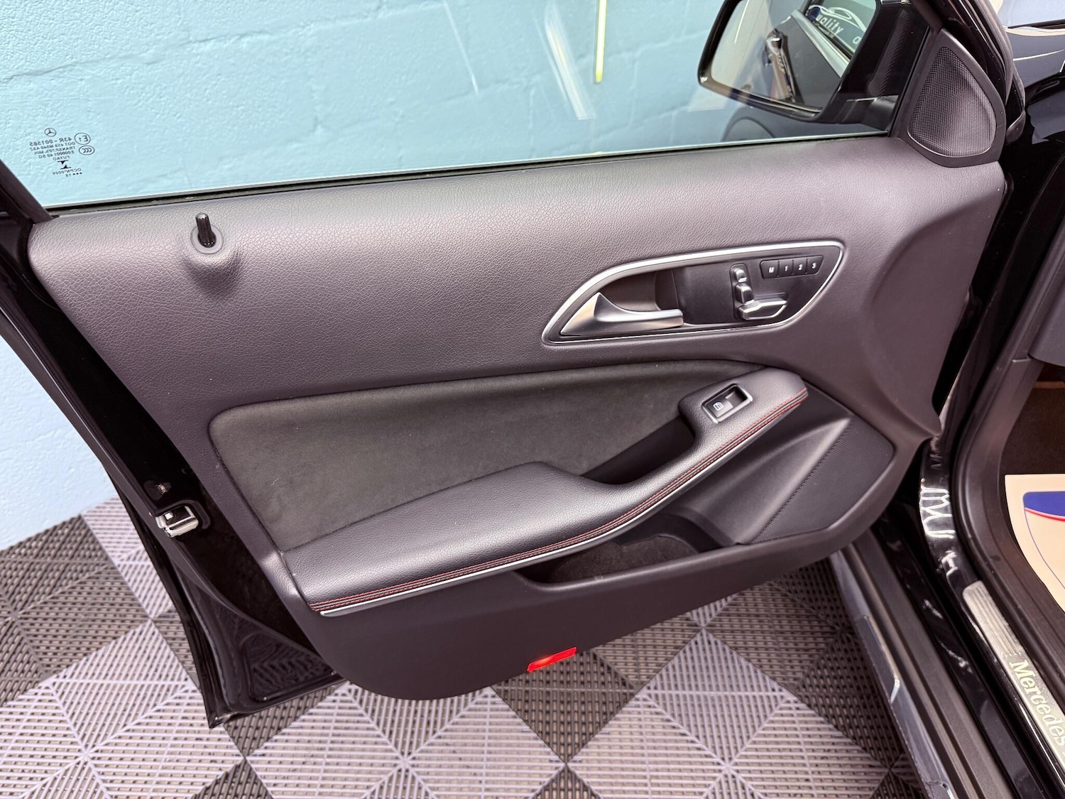 Used Mercedes-Benz GLA 2018 for sale - 76780640: Photo 34