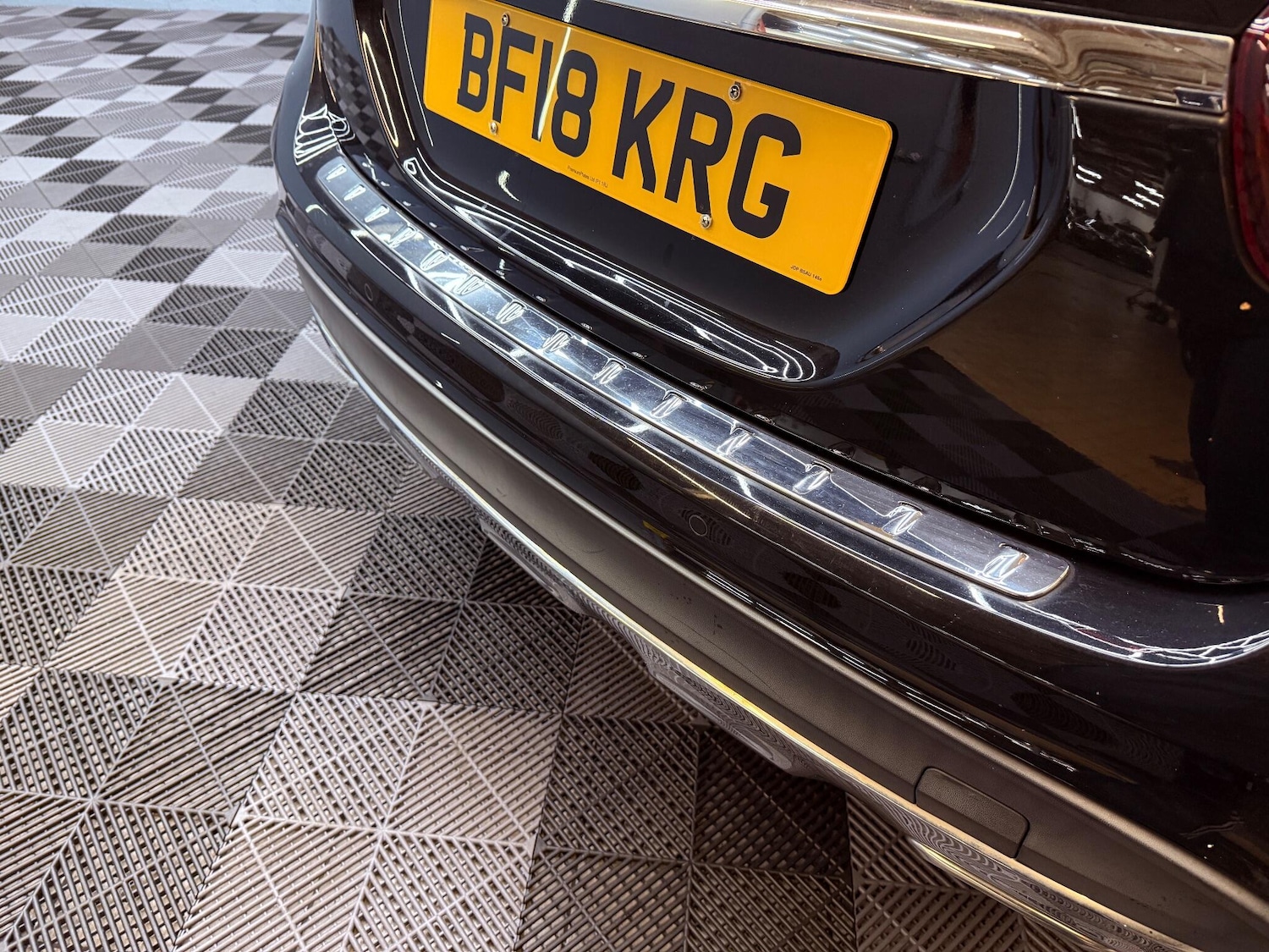 Used Mercedes-Benz GLA 2018 for sale - 76780640: Photo 48