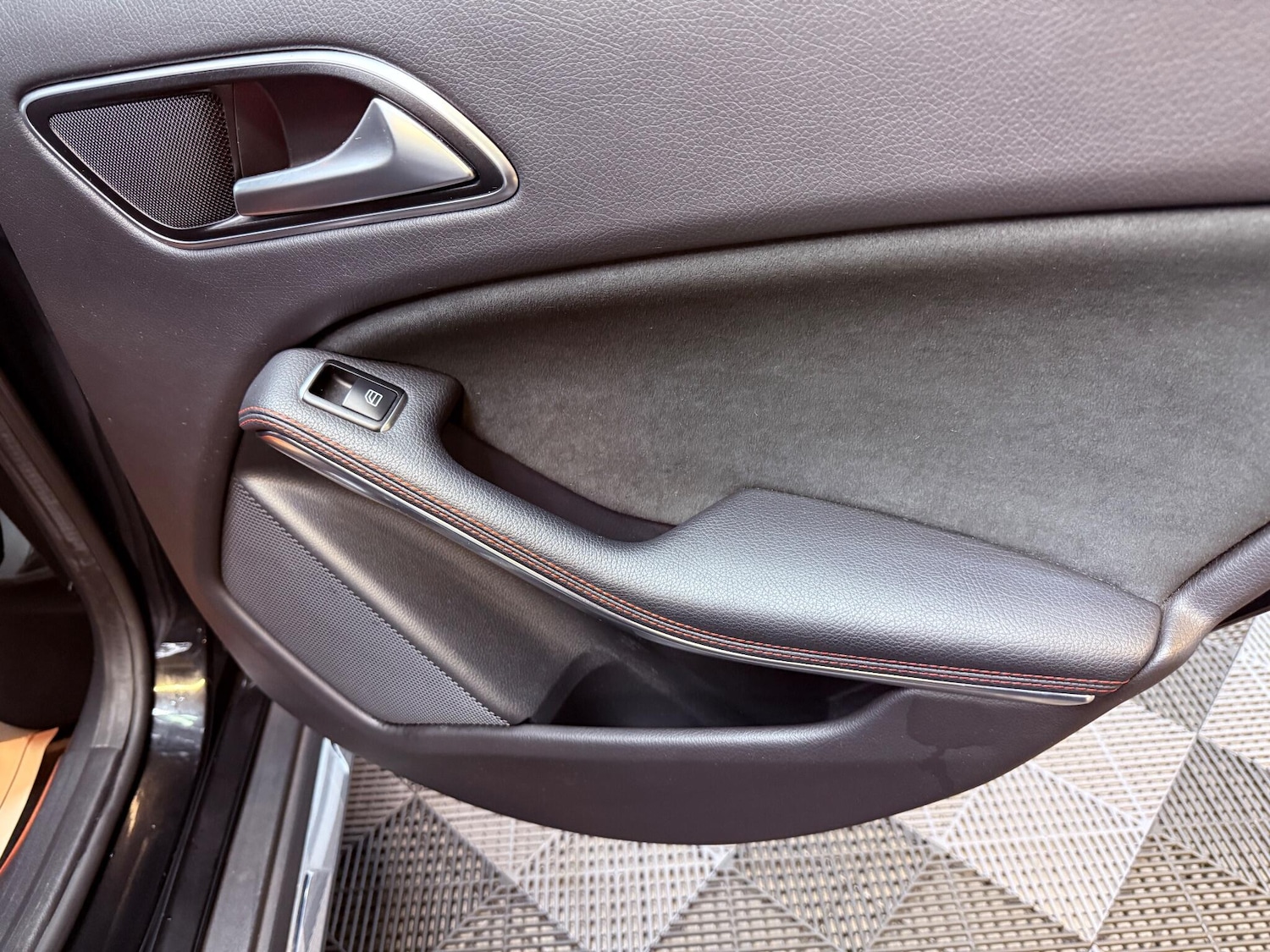 Used Mercedes-Benz GLA 2018 for sale - 76780640: Photo 54