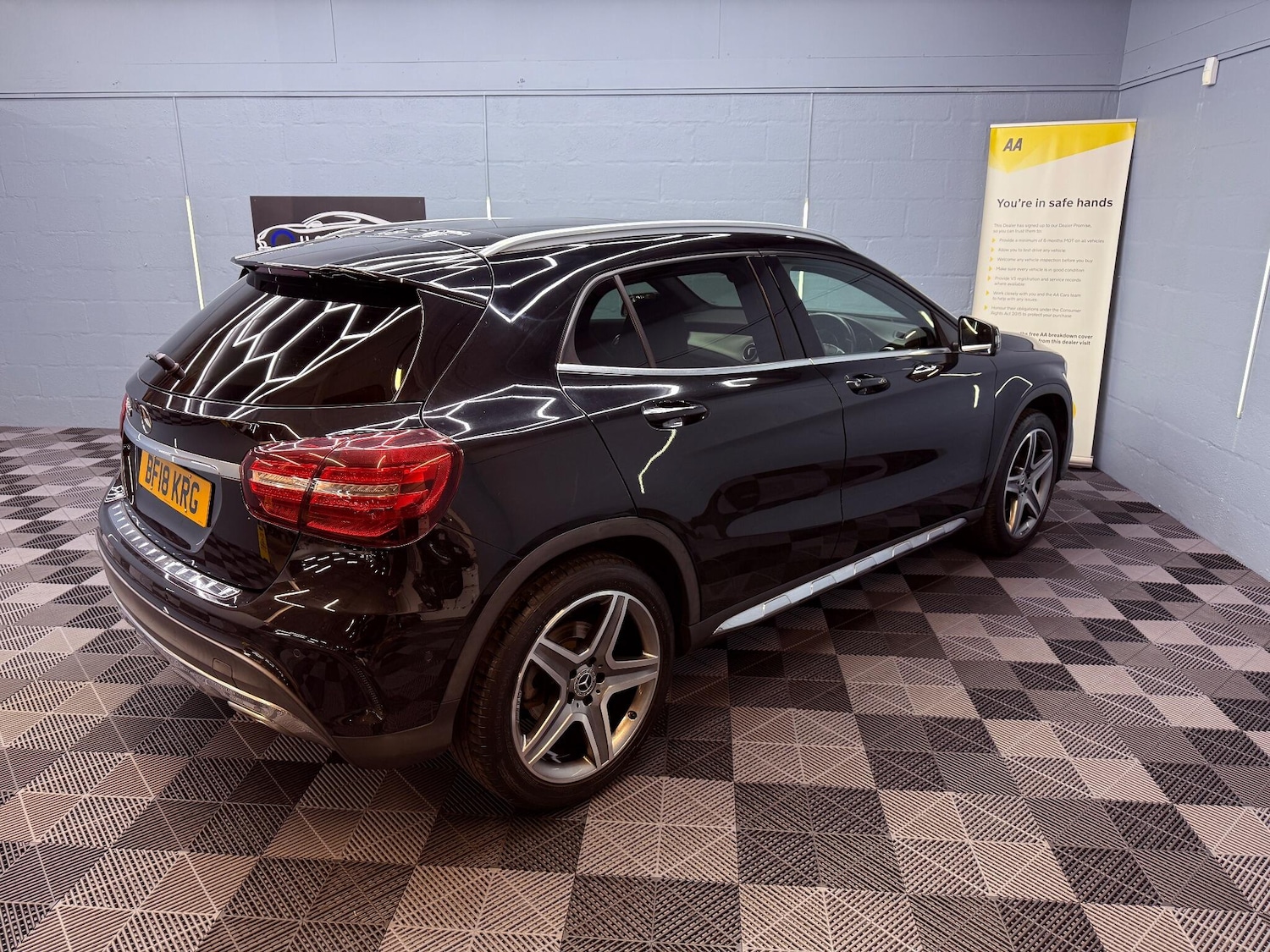 Used Mercedes-Benz GLA 2018 for sale - 76780640: Photo 70