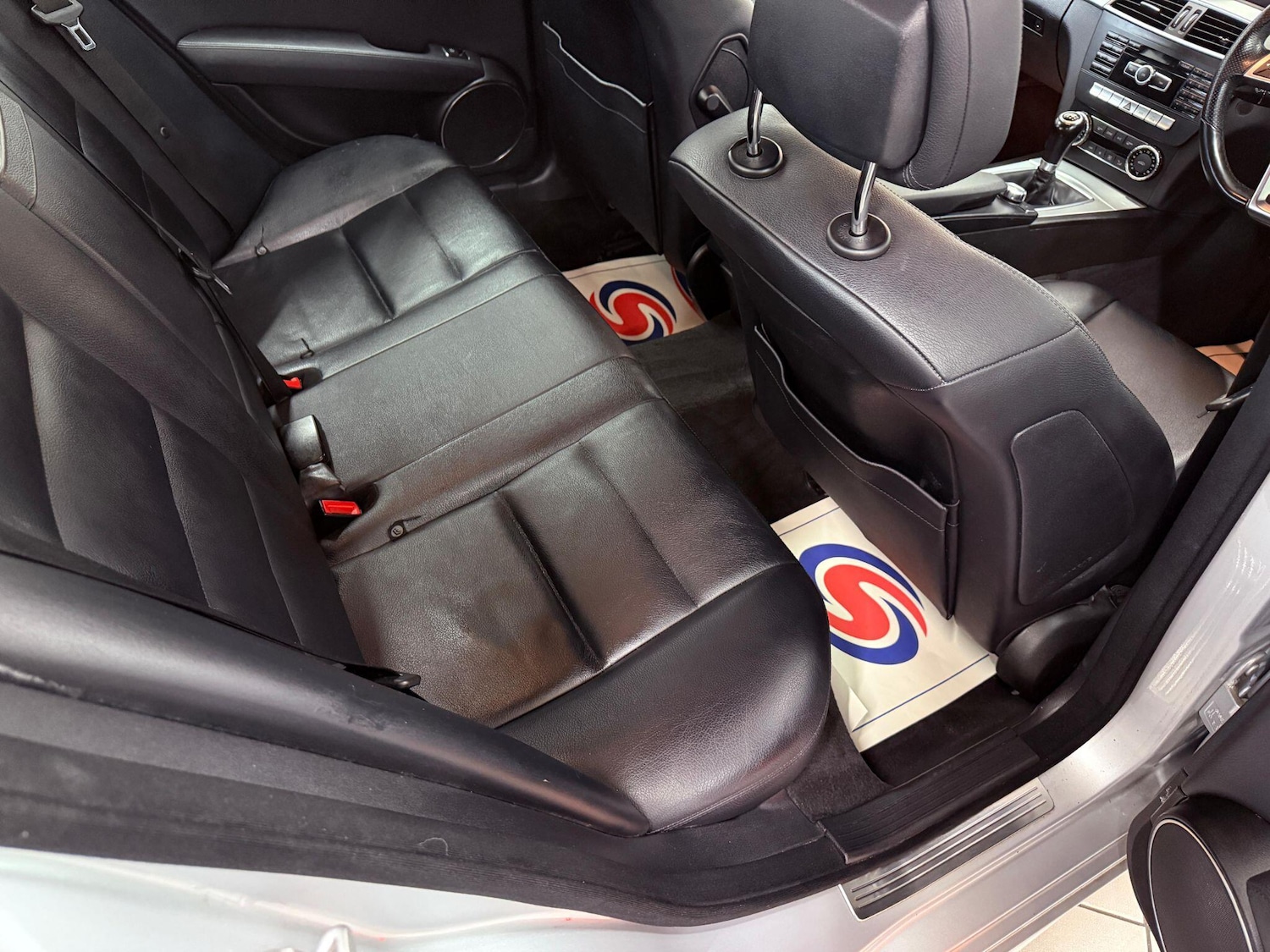 Used Mercedes-Benz C Class 2012 for sale - 76990690: Photo 16