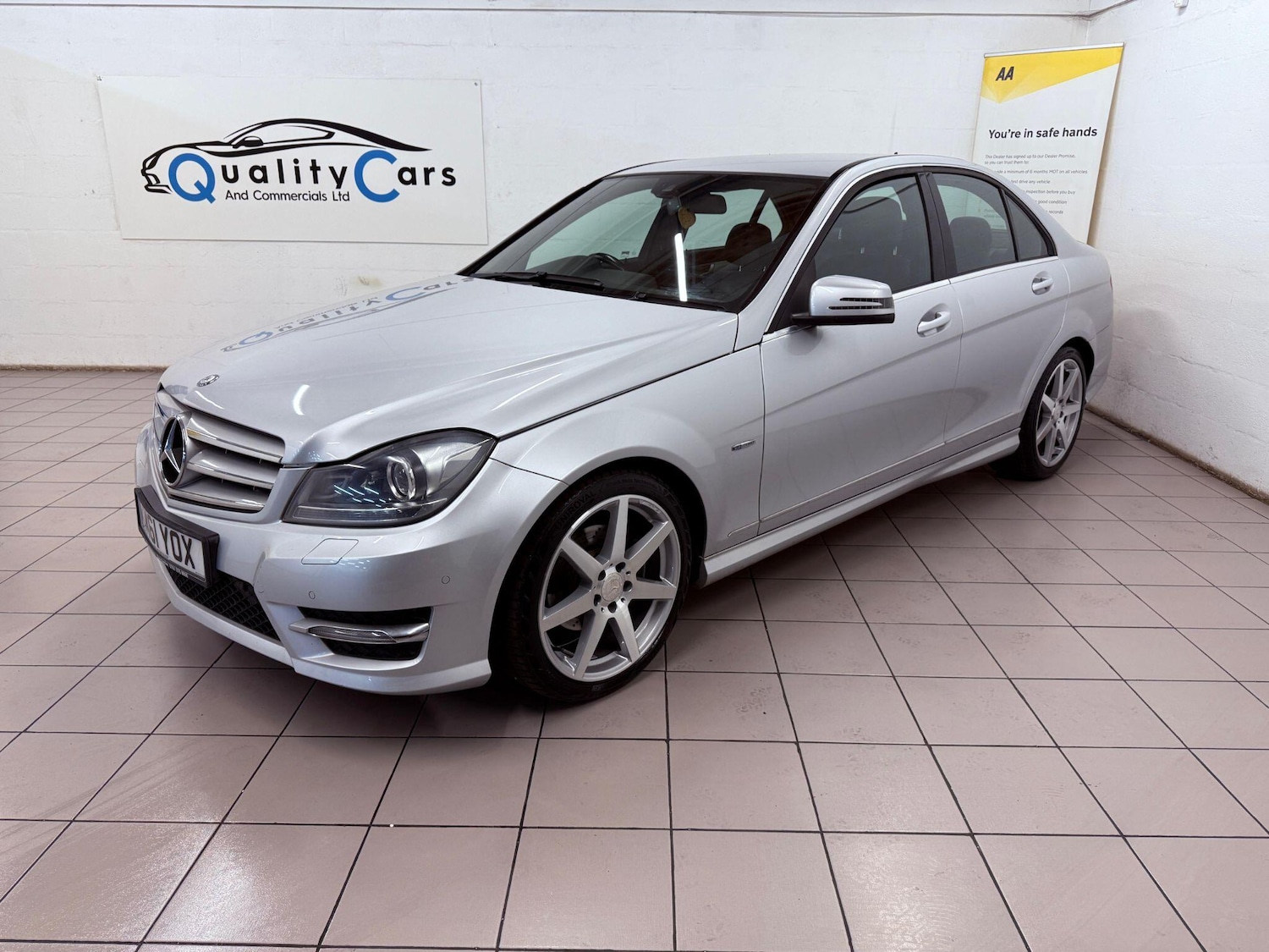 Used Mercedes-Benz C Class 2012 for sale - 76990690: Photo 6