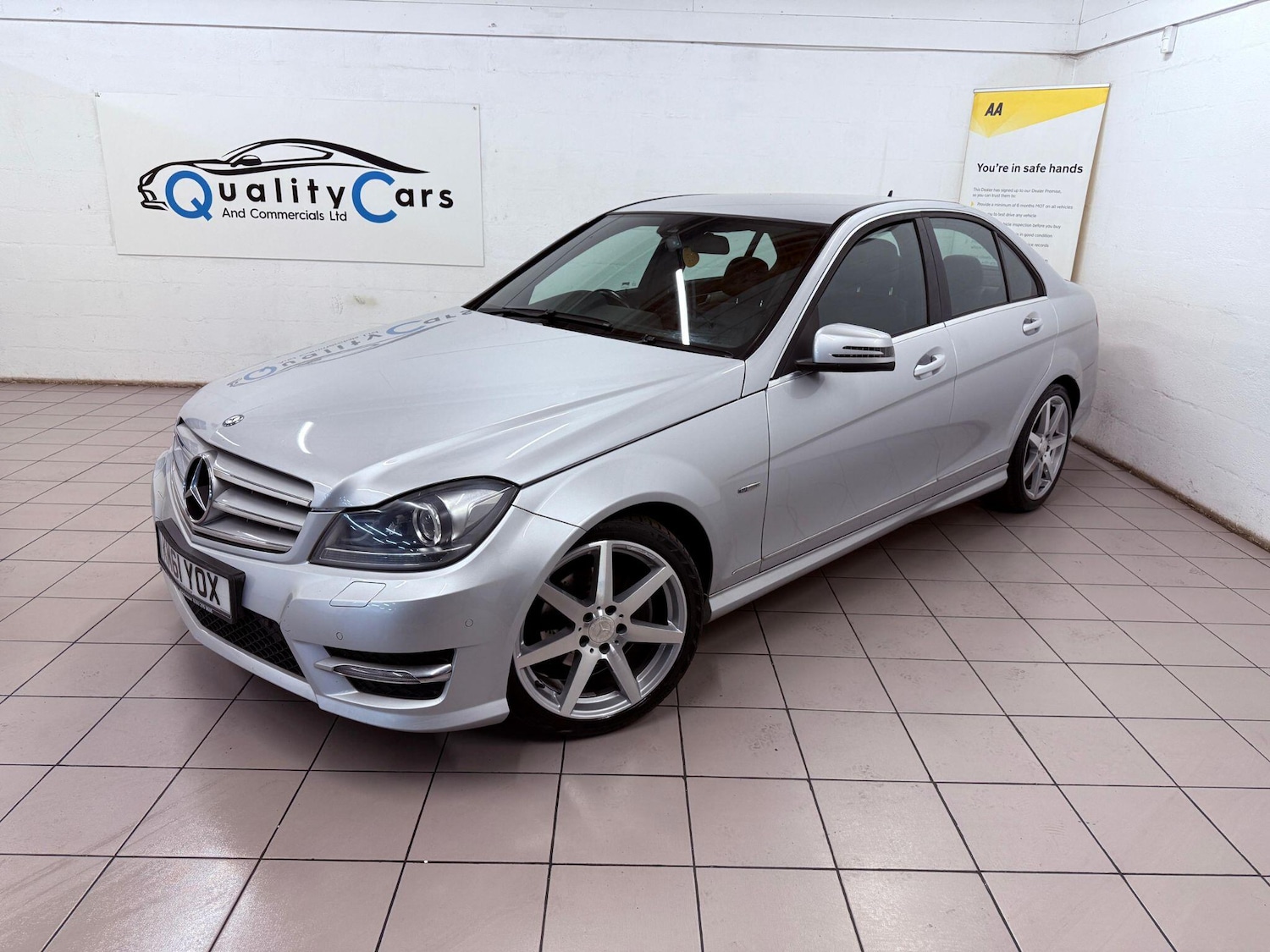 Used Mercedes-Benz C Class 2012 for sale - 76990690: Photo 7