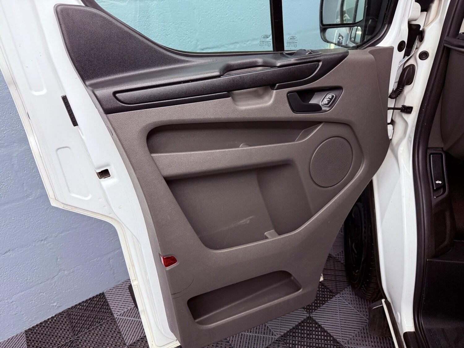 Used Ford Transit Custom 2020 for sale - 76060608: Photo 19