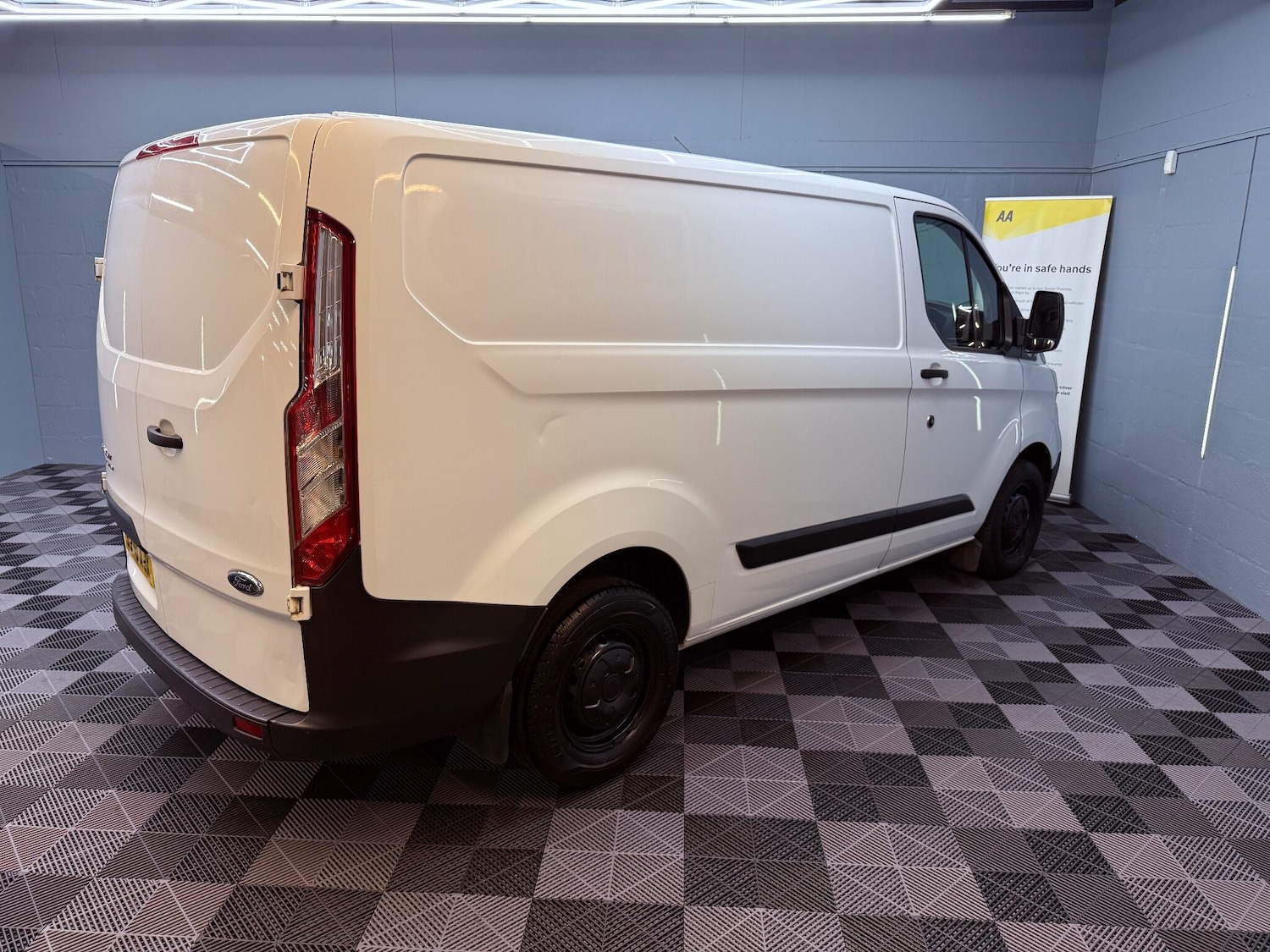 Used Ford Transit Custom 2020 for sale - 76060608: Photo 36