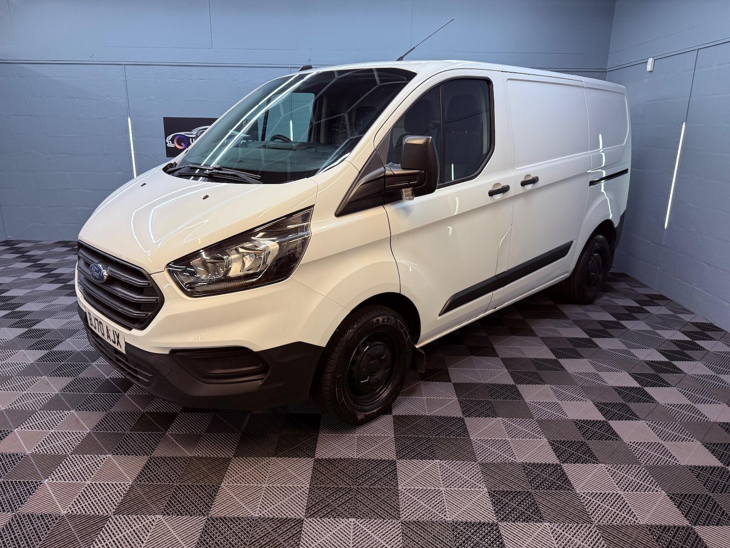 Used Ford Transit Custom 2020 for sale - 76060608: Photo 5