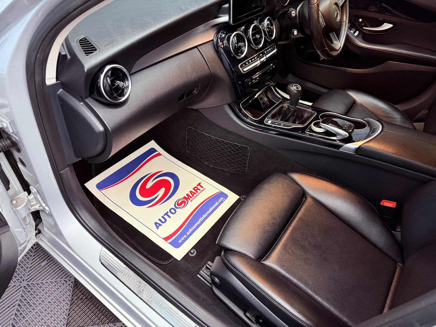 Used Mercedes-Benz C Class 2016 for sale - 76671217: Photo 27