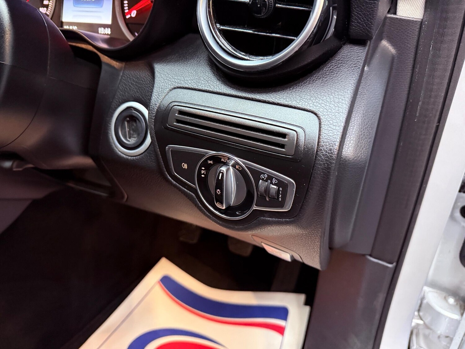 Used Mercedes-Benz C Class 2016 for sale - 76671217: Photo 46