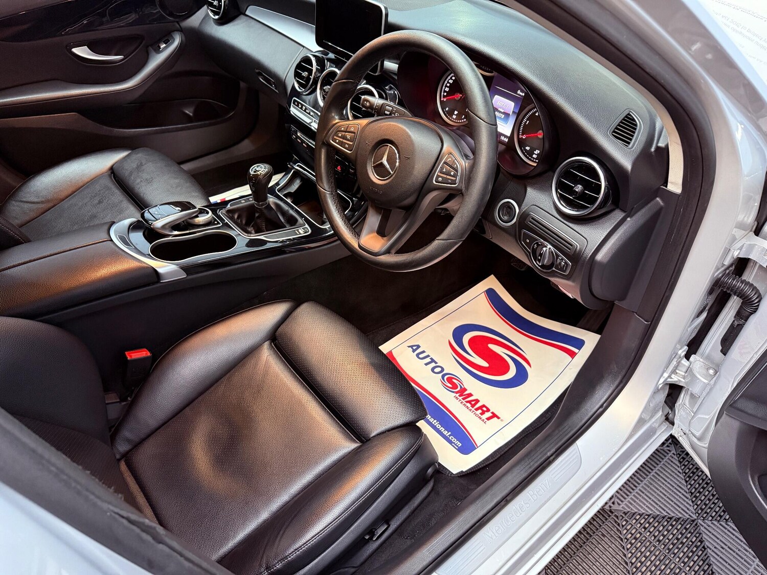 Used Mercedes-Benz C Class 2016 for sale - 76671217: Photo 51