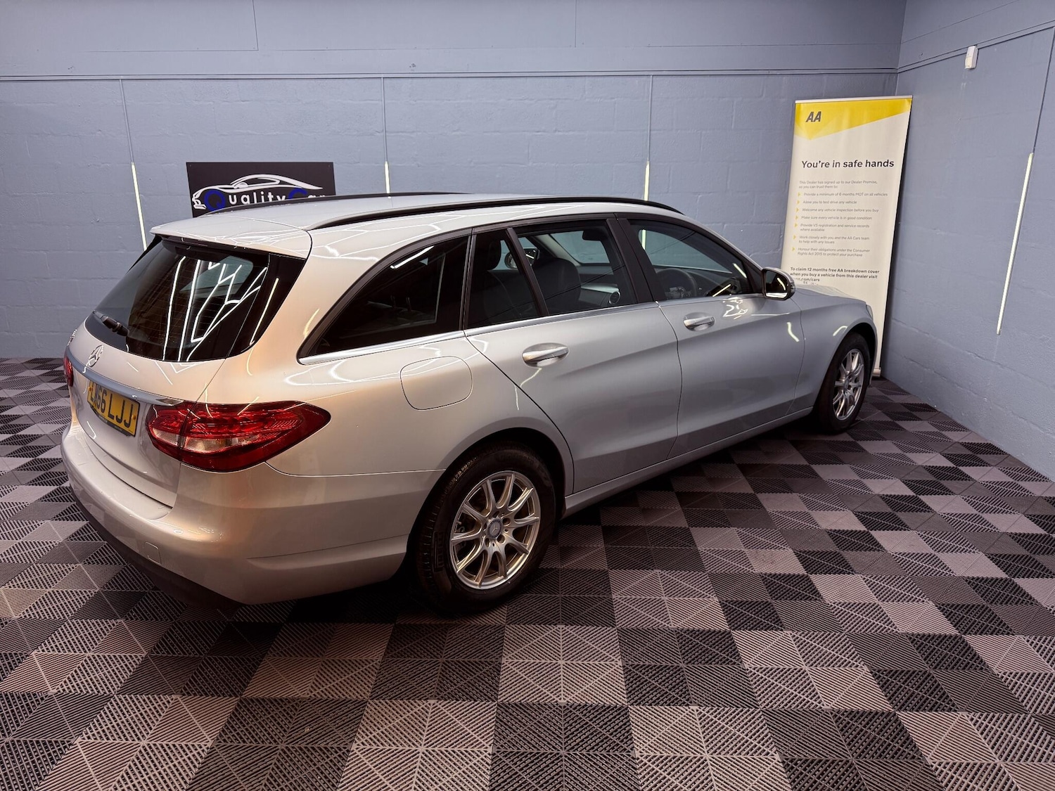 Used Mercedes-Benz C Class 2016 for sale - 76671217: Photo 54