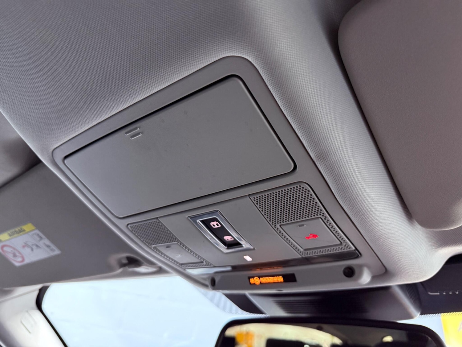 Used Land Rover Discovery Sport 2018 for sale - 77331997: Photo 15