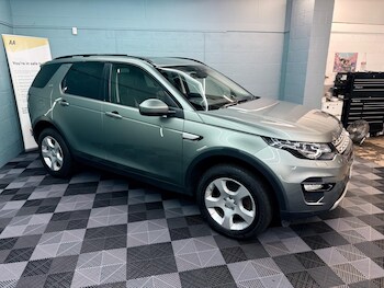 Used Land Rover Discovery Sport 2018 for sale - 77331997: Photo