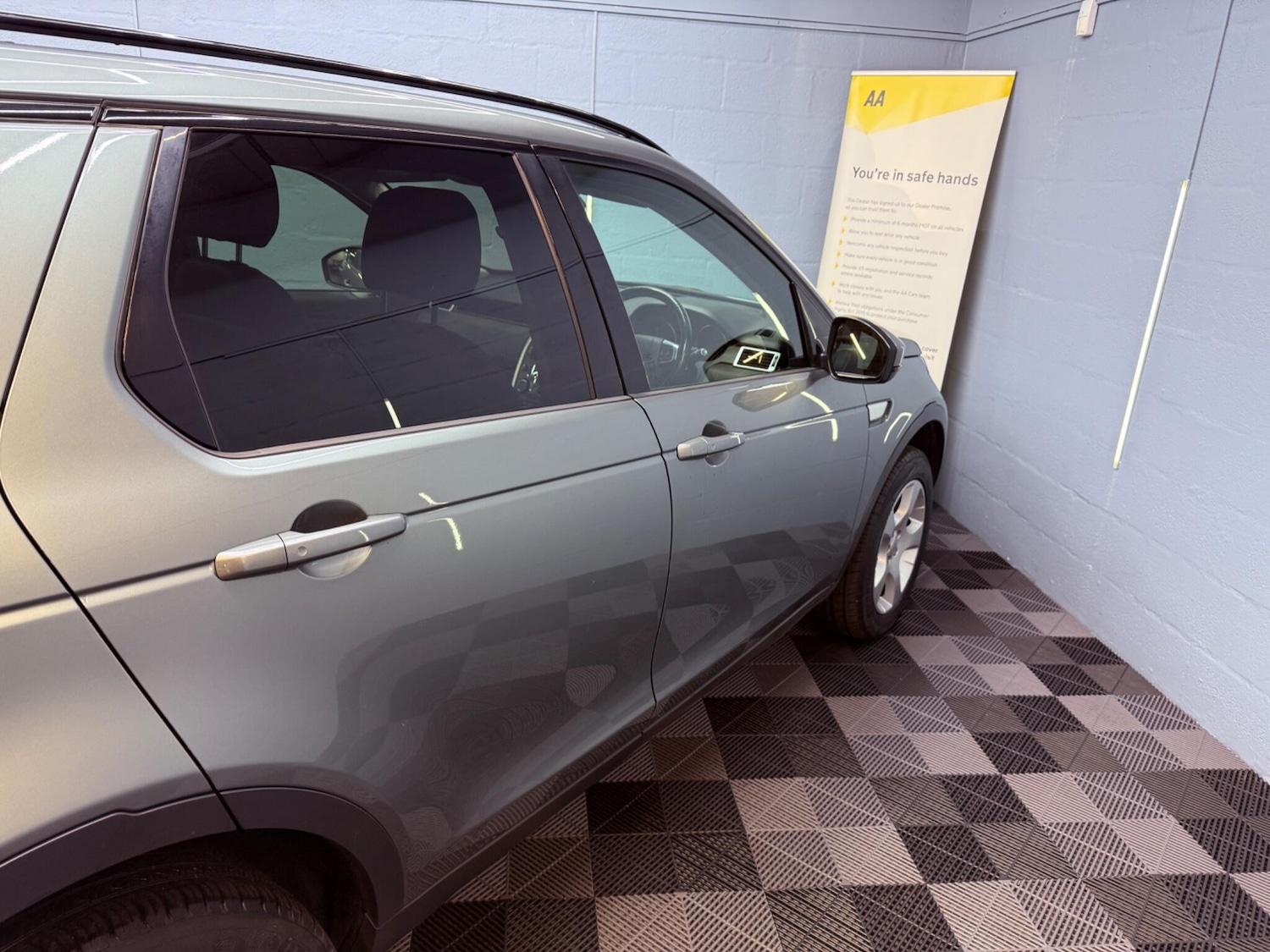 Used Land Rover Discovery Sport 2018 for sale - 77331997: Photo 49