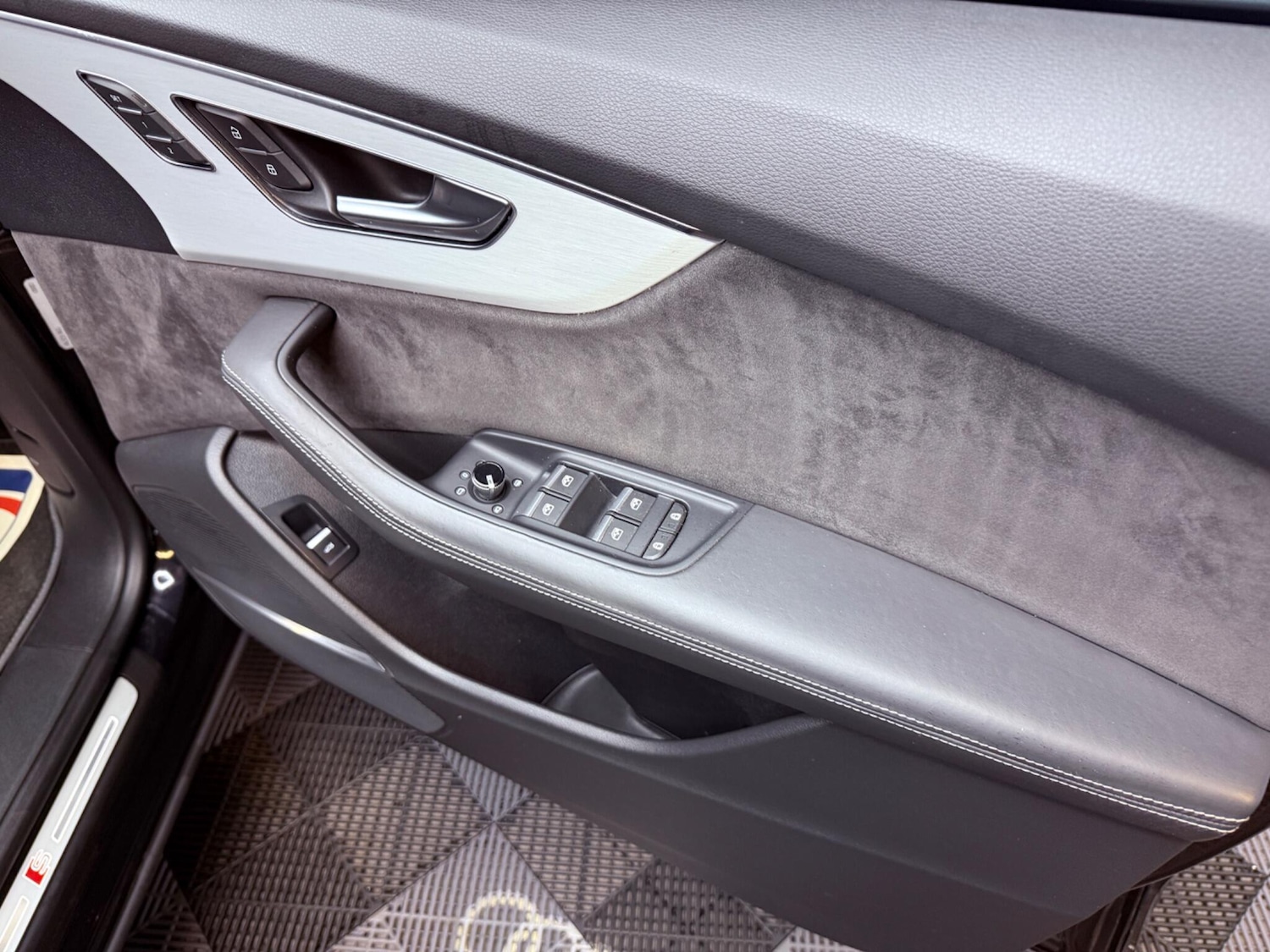 Used Audi SQ8 2020 for sale - 77550260: Photo 84