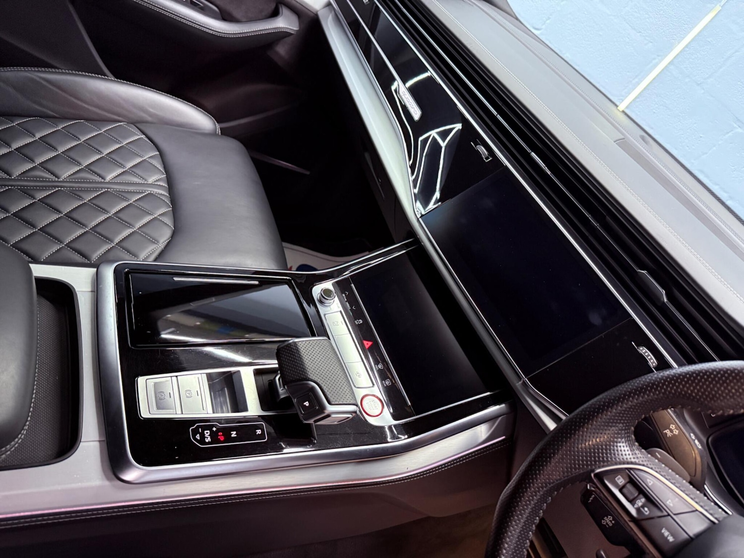 Used Audi SQ8 2020 for sale - 77550260: Photo 93