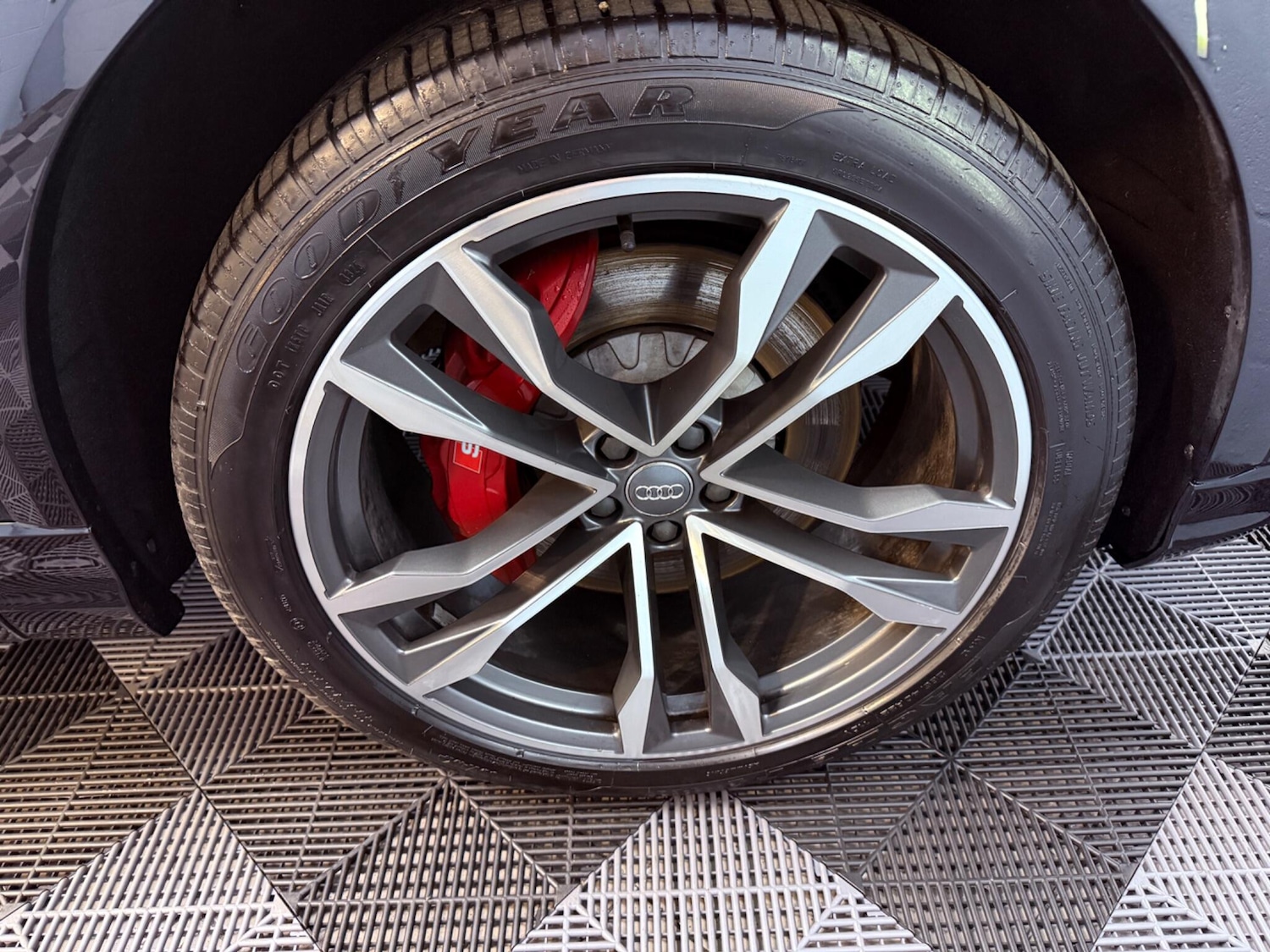 Used Audi SQ8 2020 for sale - 77550260: Photo 97