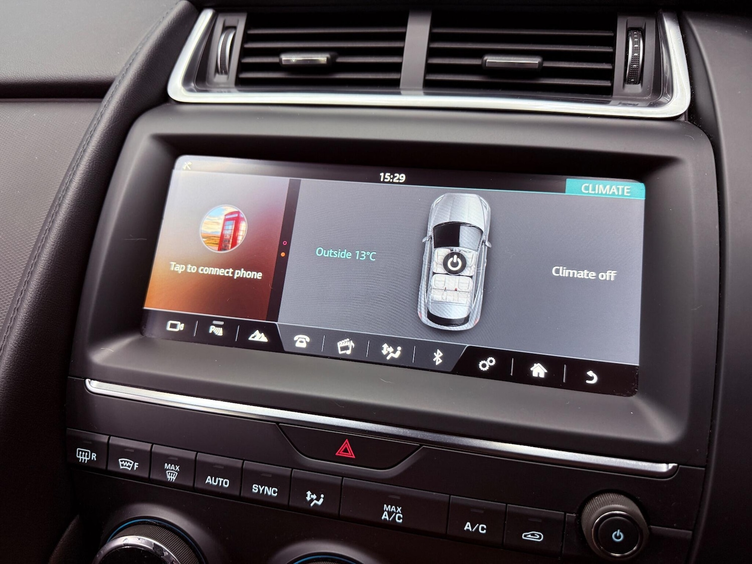 Used Jaguar E-Pace 2018 for sale - 76671443: Photo 11