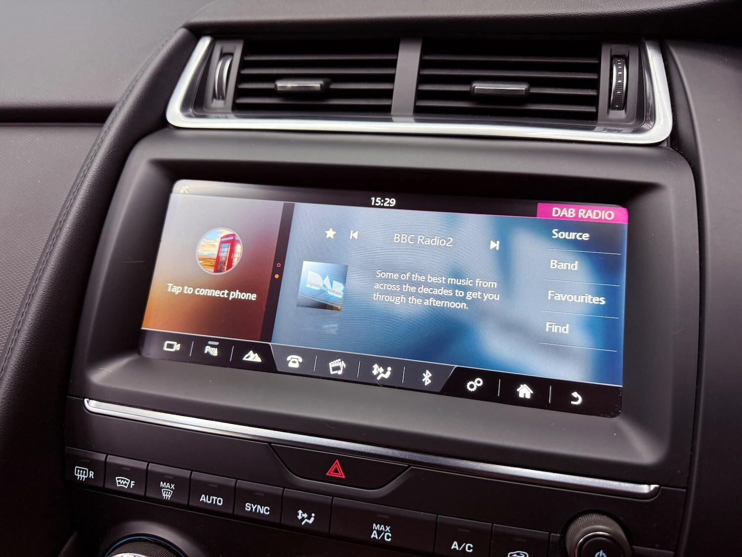 Used Jaguar E-Pace 2018 for sale - 76671443: Photo 12