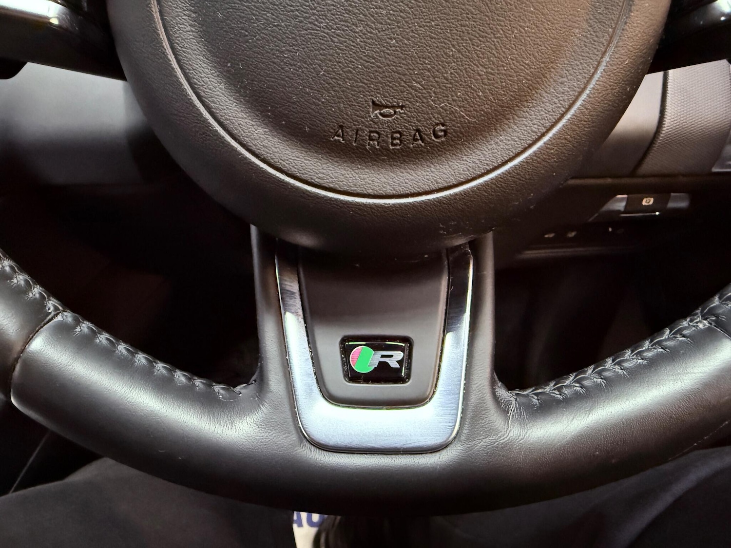 Used Jaguar E-Pace 2018 for sale - 76671443: Photo 25