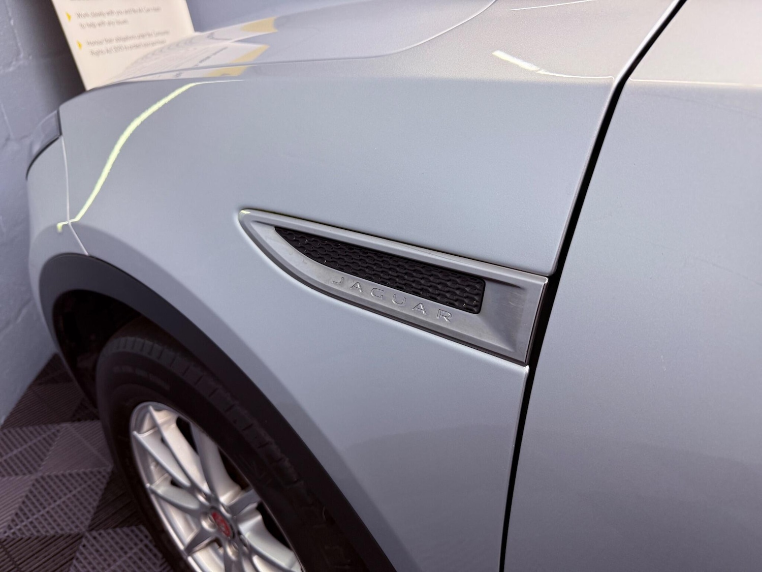 Used Jaguar E-Pace 2018 for sale - 76671443: Photo 30