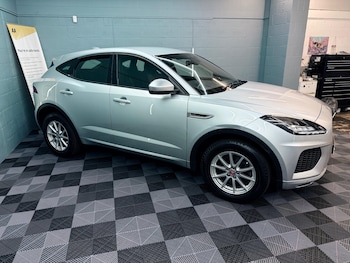 Used Jaguar E-Pace 2018 for sale - 76671443: Photo