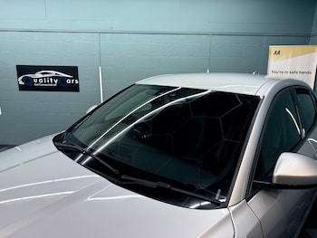 Used Jaguar E-Pace 2018 for sale - 76671443: Photo