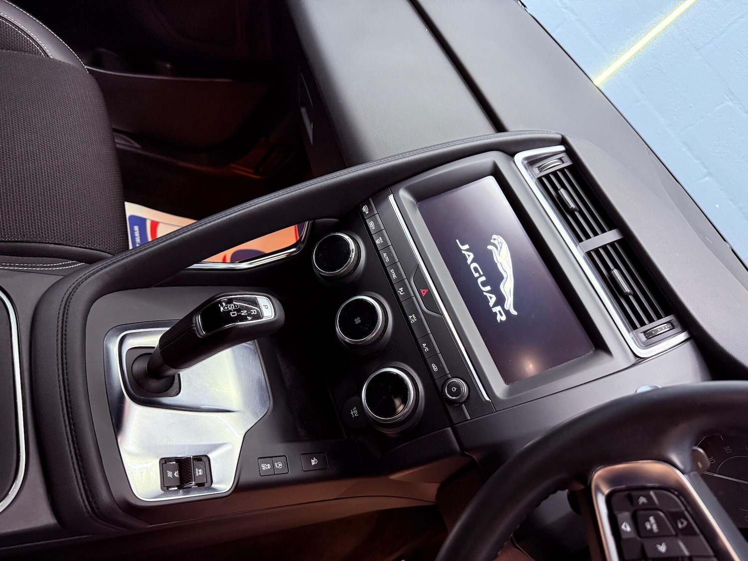 Used Jaguar E-Pace 2018 for sale - 76671443: Photo 55