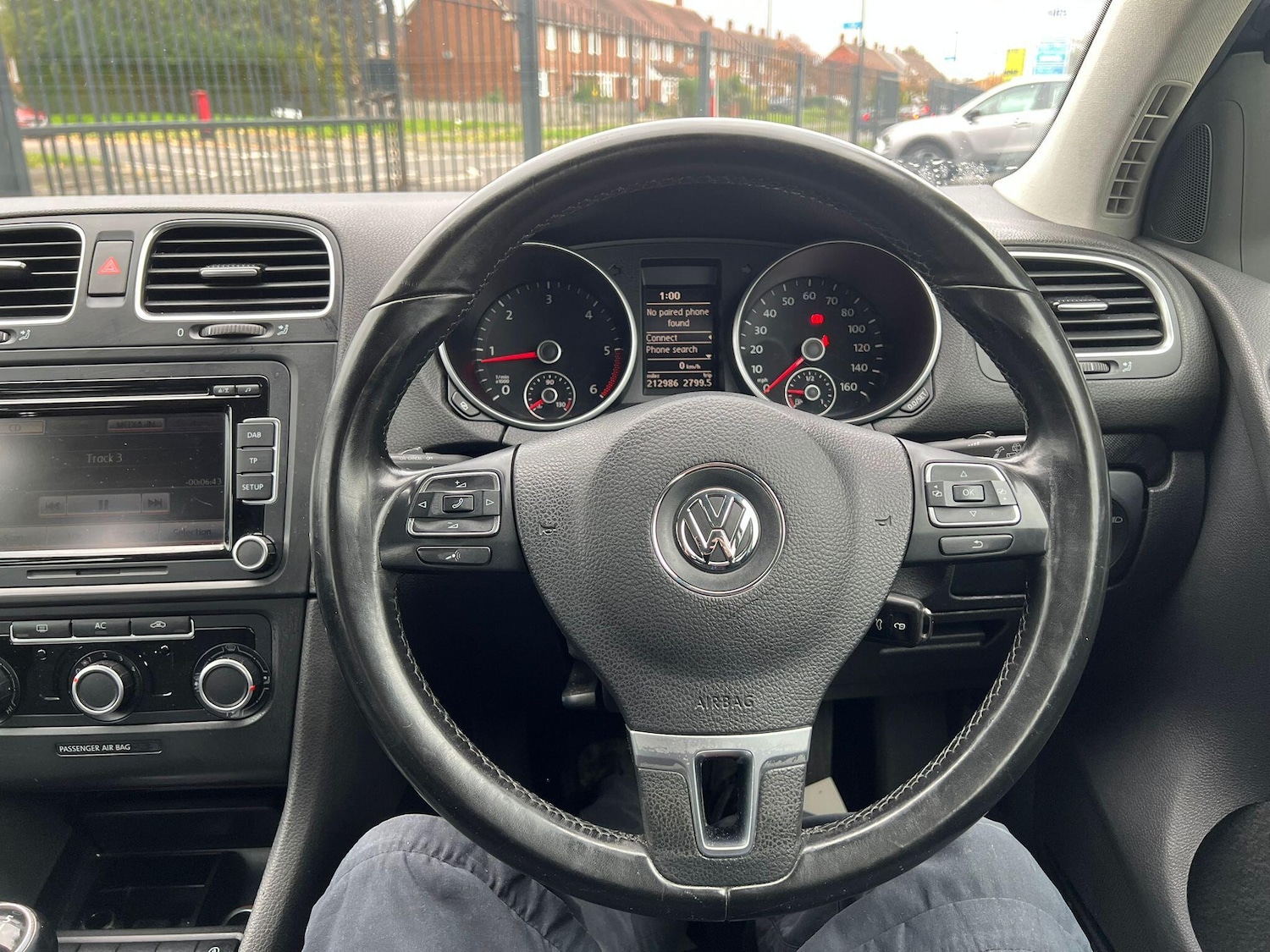 Used Volkswagen Golf 2011 for sale - 76431951: Photo 17