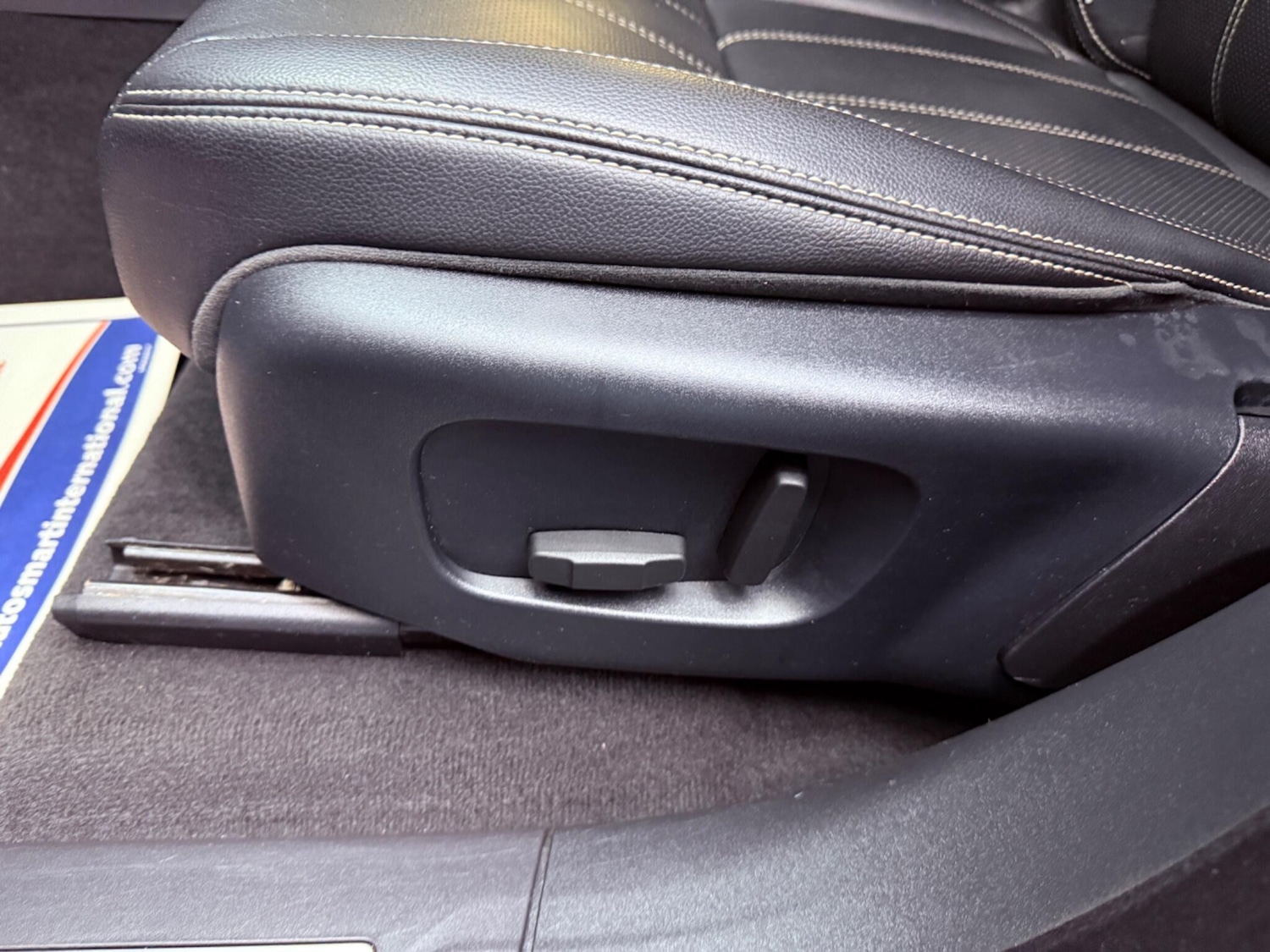 Used Land Rover Range Rover Velar 2018 for sale - 78072110: Photo 32