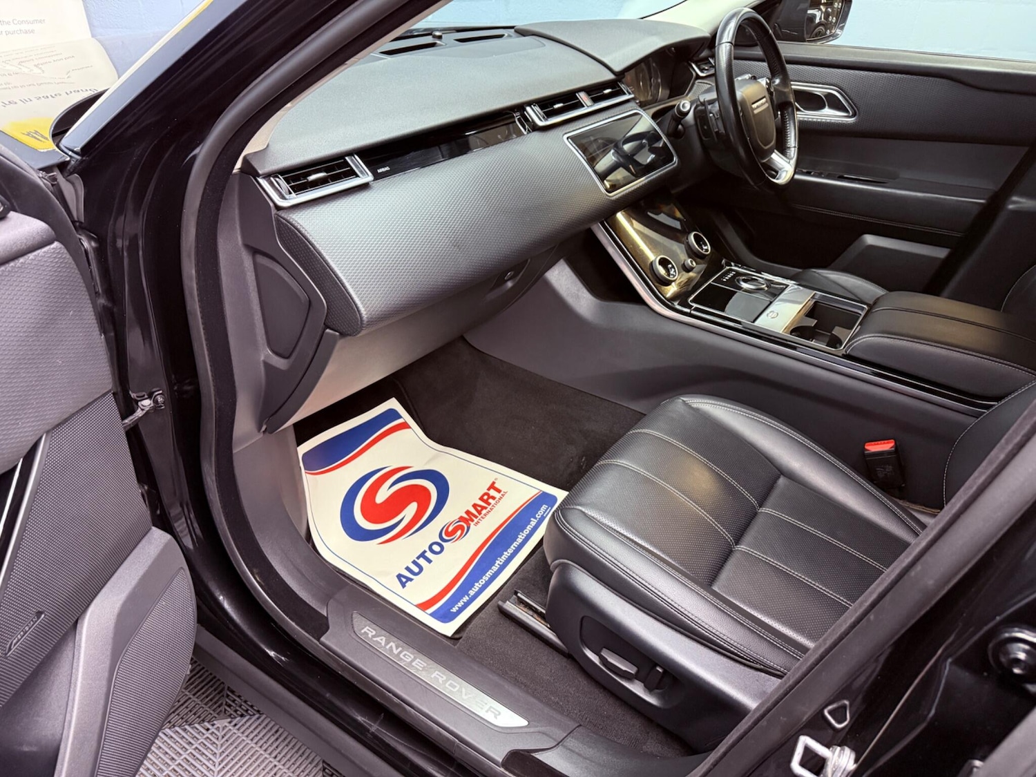 Used Land Rover Range Rover Velar 2018 for sale - 78072110: Photo 36
